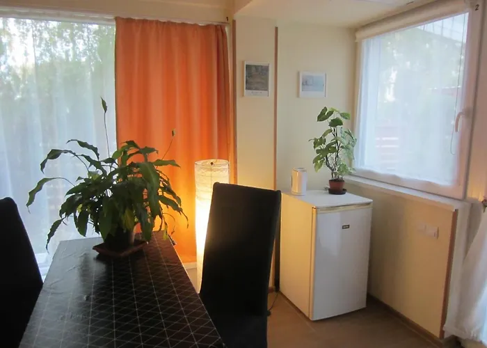 Elso Fecske Апартаменты Шиофок
