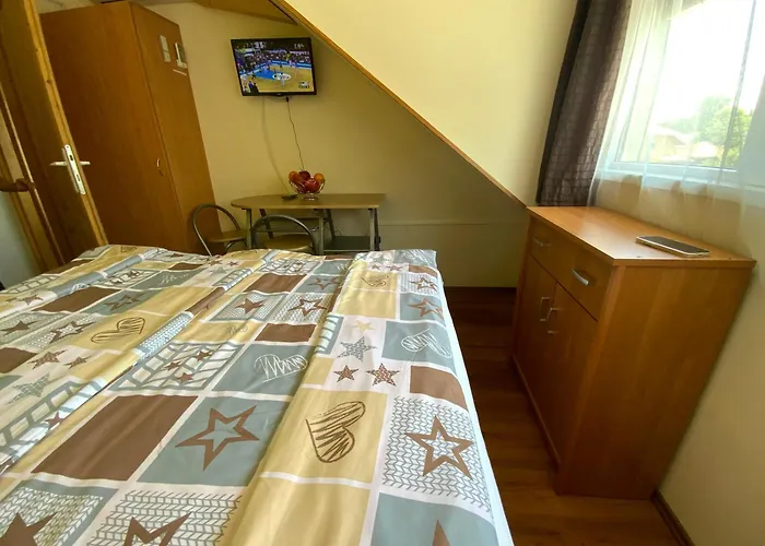 Elso Fecske Apartmán *